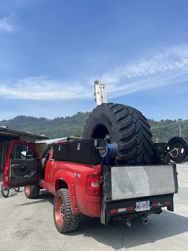 Red Robin Commercial Tires Inc. (Mobile service)