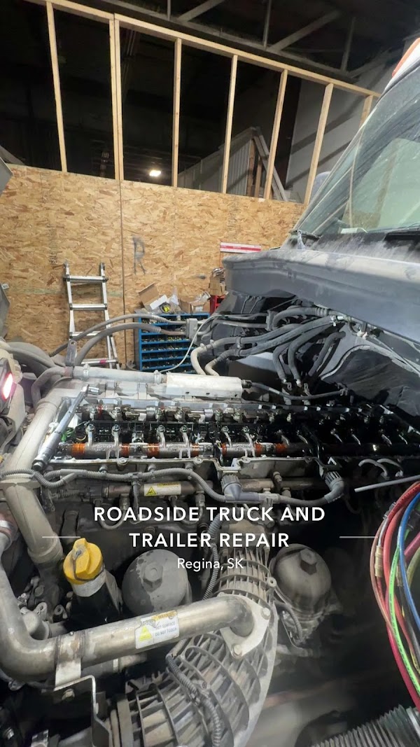 ROADSIDE TRUCk & TRAILER REPAIR & TOWING