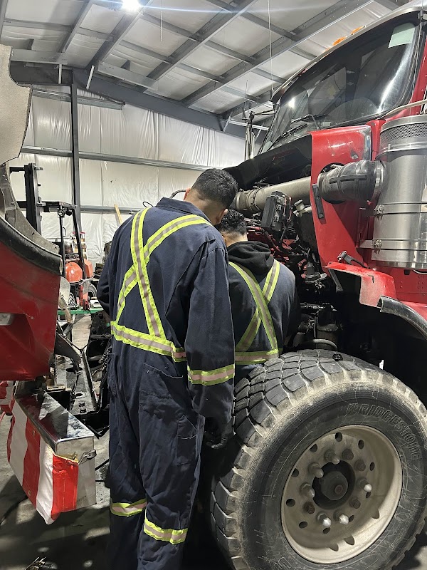 Big Luke’s Truck Repair LTD.