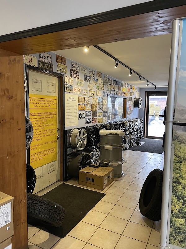Tirehaus Rim Repairs & Tires