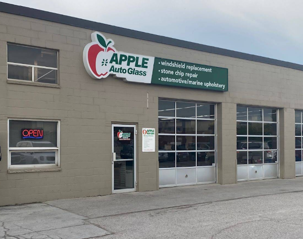 Apple Auto Glass Oakville