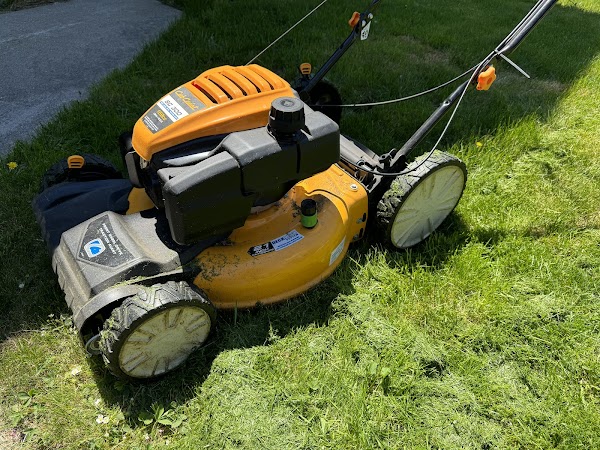 Small Engine Repairs.Snowblowers.Atv’s.Etc.