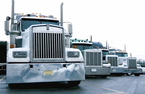 Inland Truck & Trailer Ltd. logo