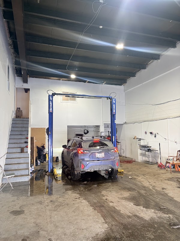 Bay’s Garage (TIRE AND LUBE)