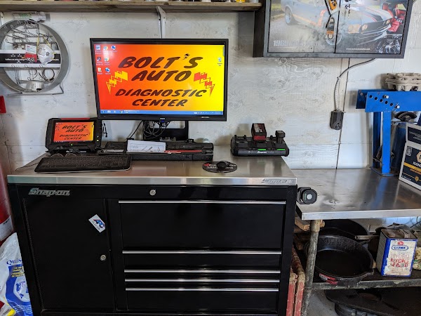 Bolt's Auto